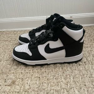 Nike Dunk High Women's Shoes 8.5 Brand New
